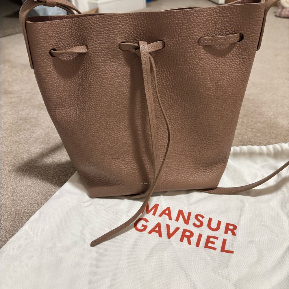 Mansur Gavriel Tan Leather Bucket Bag New